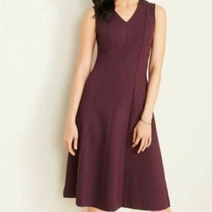 Ann Taylor Purple V-neck Sleeveless Lined Seamed Ponte Flare Dress